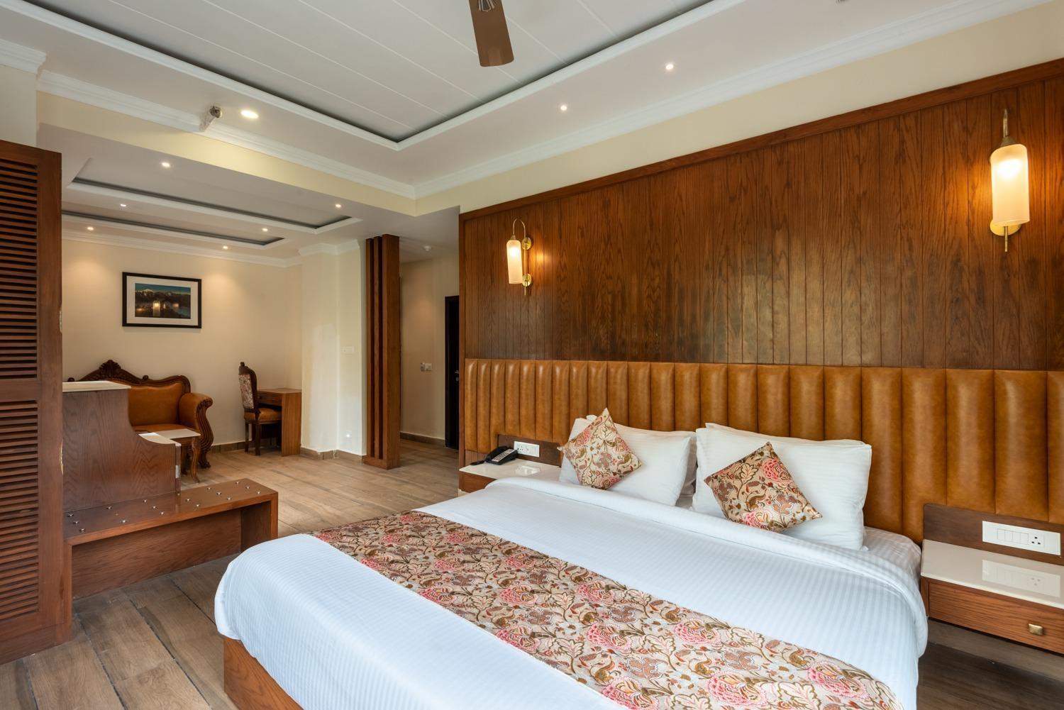 Quality Inn By Lawrence Hotels Дхарамсала Екстериор снимка